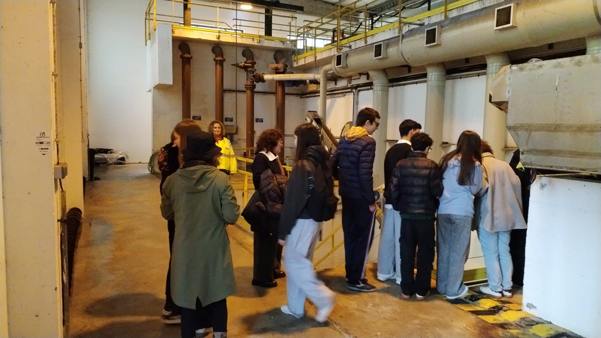 Visita à ETAR das Olhalvas com Estabelecimentos de Ensino