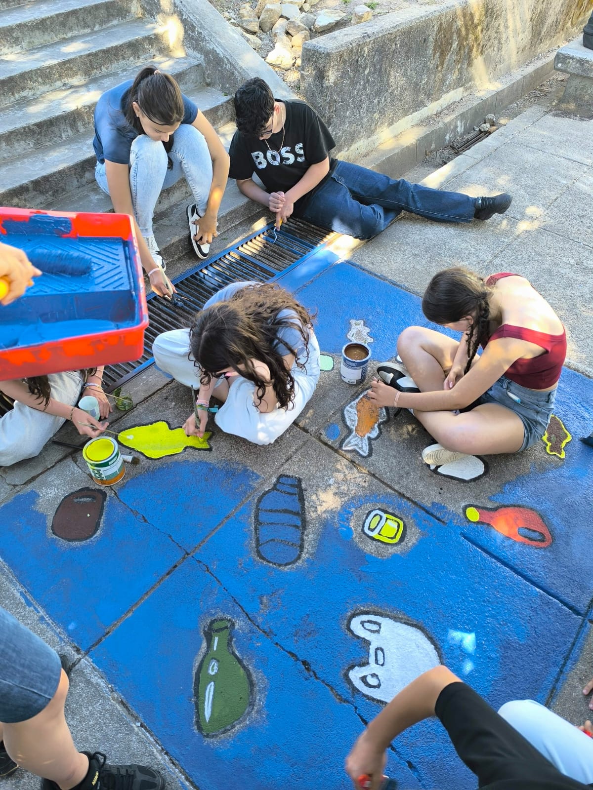 Pintura dos elementos constituintes da maquete (lixo)