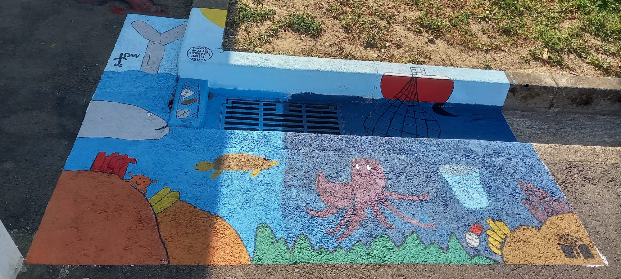 Imagem do mar começa aqui (trabalho realizado pela turma do 3º ano com 22 alunos da EB Rates com idades 7 e 8 anos)